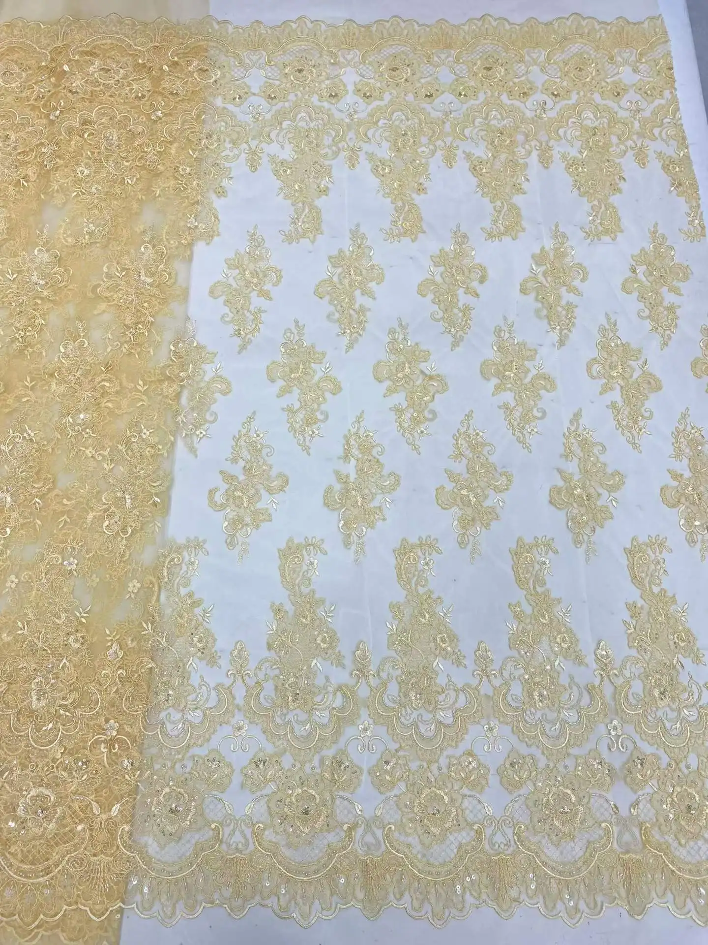 Luxury African Beaded Lace Fabric High Quality 2026 Beads 3d Embroidery French Tulle Laces 5 Yards for Nigerian Wedding Dress
Luxury African Beaded Lace Fabric High Quality 2026 Beads 3d Embroidery French Tulle Laces 5 Yards for Nigerian Wedding Dress