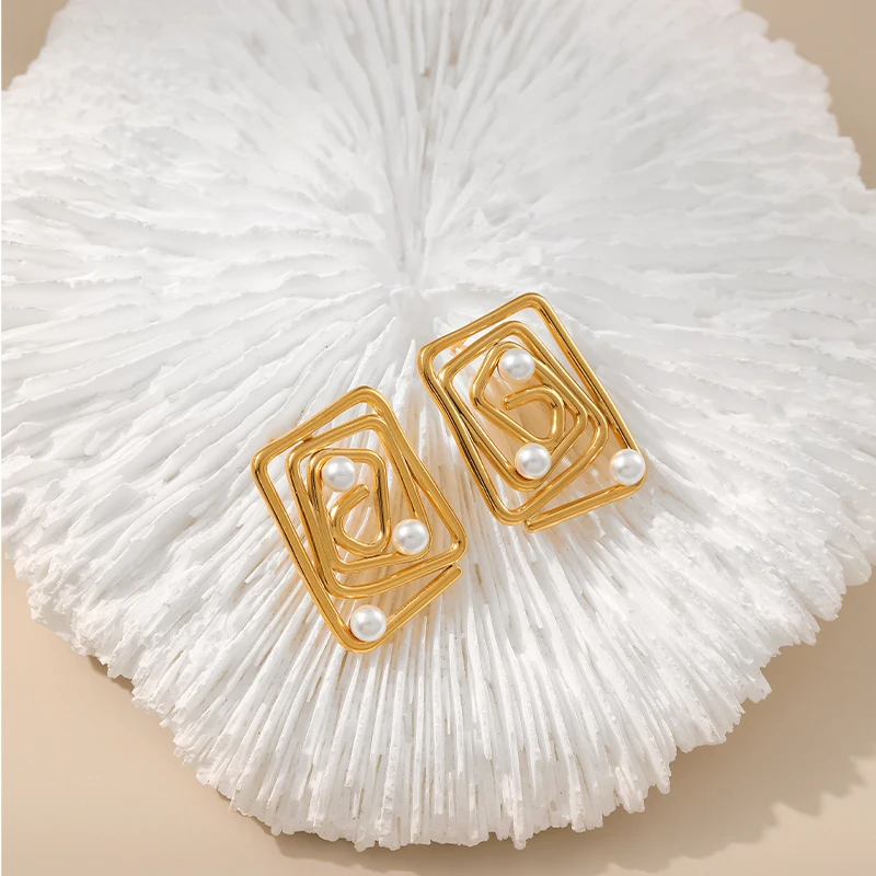 PAPERPLUS | Geometric Pearl Earrings for Women. Stainless Steel. Elegant Gift. Korean Fashion. Office Lady
PAPERPLUS | Geometric Pearl Earrings for Women. Stainless Steel. Elegant Gift. Korean Fashion. Office Lady