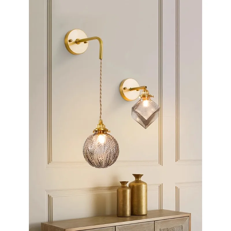 Wire-free homestay retro aisle indoor Japanese-style lamp, bedroom bedside small living room wall hanging light luxury all-coppe
Wire-free homestay retro aisle indoor Japanese-style lamp, bedroom bedside small living room wall hanging light luxury all-coppe