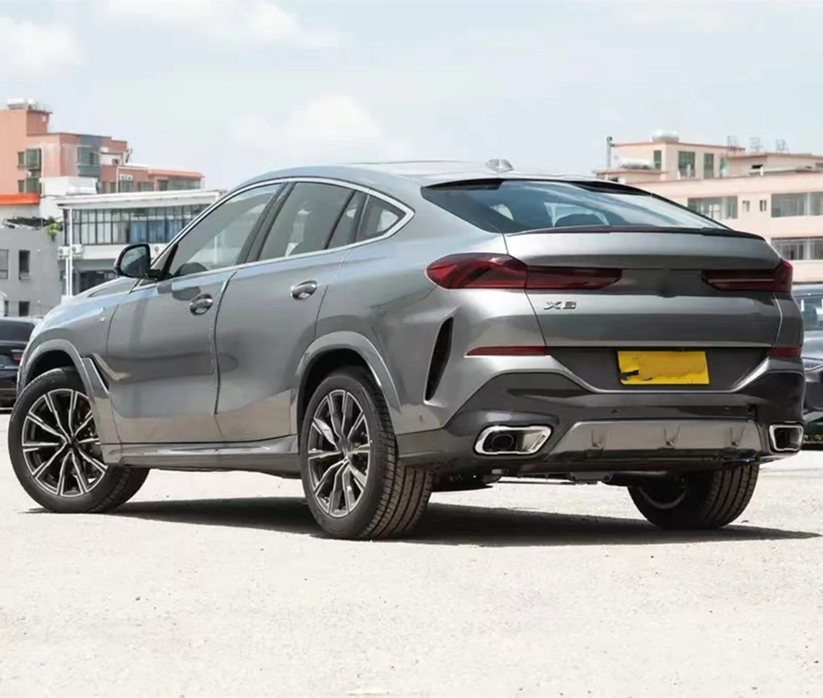 Задний диффузор-спойлер для BMW G06 LCI X6 M Sport 2020-2024, глянцевый черный, комплект нижних сплиттеров для багажника
Задний диффузор-спойлер для BMW G06 LCI X6 M Sport 2020-2024, глянцевый черный, комплект нижних сплиттеров для багажника