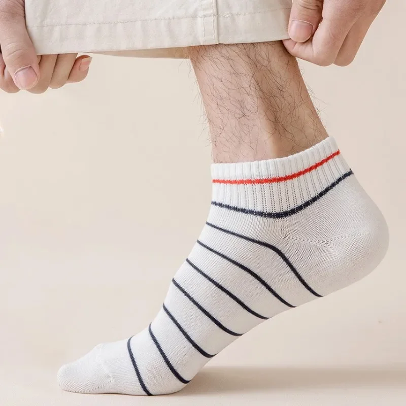 Striped Socks Short Tube Men'S Socks Unisex Low Barrel Absorb Sweat Couples With Stockings Breathable All-Match For Lovers
Striped Socks Short Tube Men'S Socks Unisex Low Barrel Absorb Sweat Couples With Stockings Breathable All-Match For Lovers