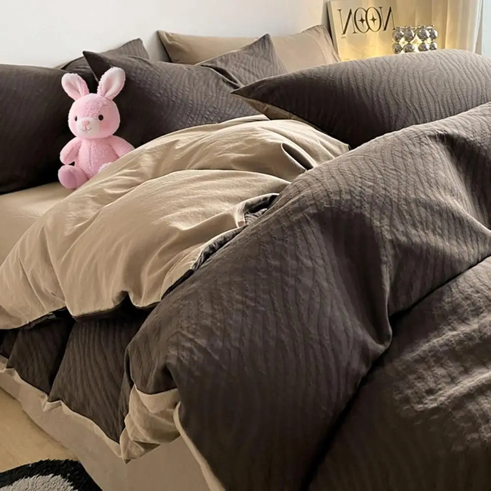 4 Pieces Duvet Cover Set Cotton, Queen Wave Striped Texture Bedding Set with Bed Sheet and 2 Pillowcases, k Brown, Style 12, 1.8
4 Pieces Duvet Cover Set Cotton, Queen Wave Striped Texture Bedding Set with Bed Sheet and 2 Pillowcases, k Brown, Style 12, 1.8