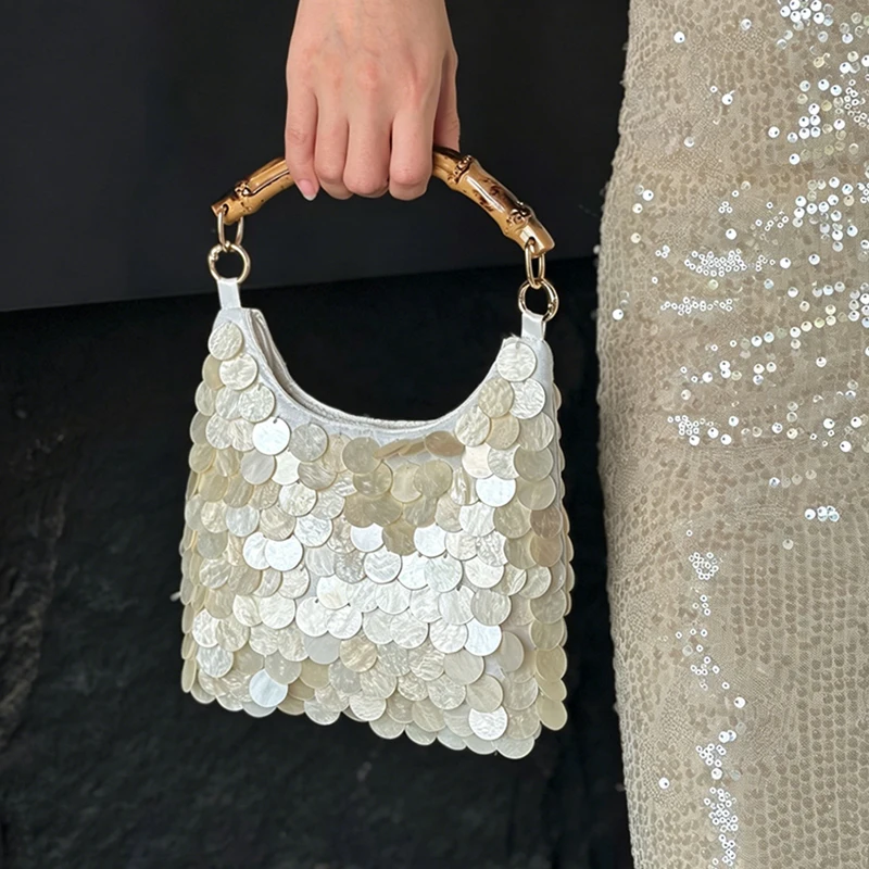 Handmade Shell Beaded Evening Bag Elegant Sequin Bamboo Handle Handbag For Women Party Wedding Clutch Bag Chain Crossbody Bag
Handmade Shell Beaded Evening Bag Elegant Sequin Bamboo Handle Handbag For Women Party Wedding Clutch Bag Chain Crossbody Bag