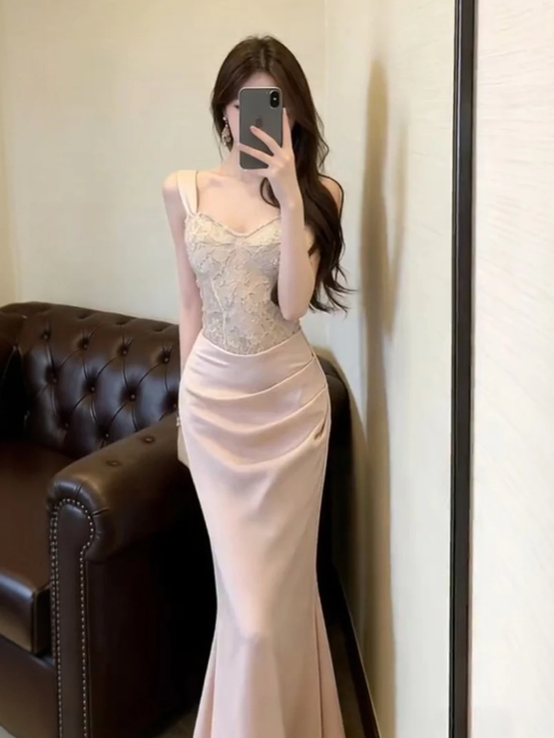 Ele Fi Tail Gown Sexy Fit And Flare Strapl Dr Faionable High Waist Beaded Spring Dr for Women
Ele Fi Tail Gown Sexy Fit And Flare Strapl Dr Faionable High Waist Beaded Spring Dr for Women