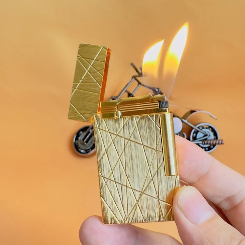 Luxury brand lighter, Double flame,cigarette accessories, loud ignition sound, consumables included.
Luxury brand lighter, Double flame,cigarette accessories, loud ignition sound, consumables included.