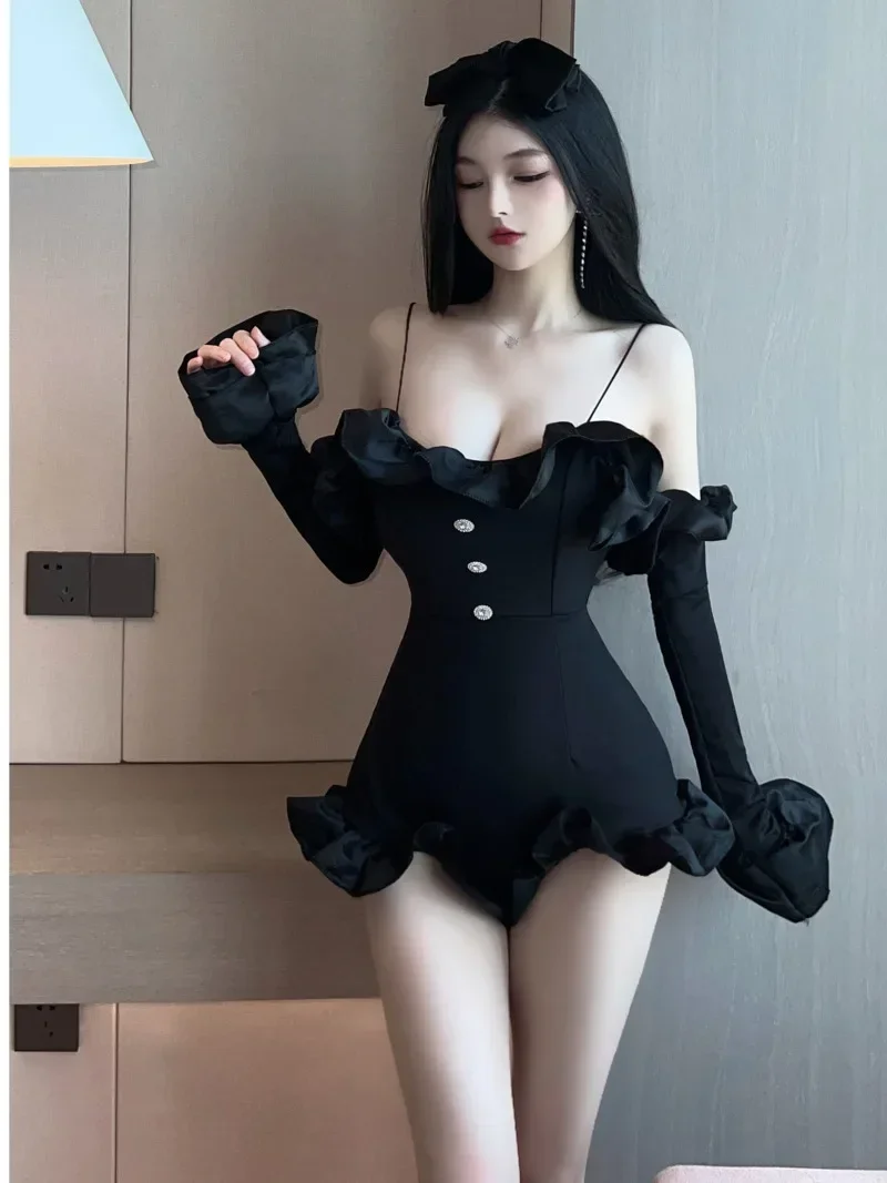 Spring Women's New Sexy Spicy Girl Ruffle Button Decoration Fashion Solid Color Long Sleeve Casual Jumpsuit Shorts
Spring Women's New Sexy Spicy Girl Ruffle Button Decoration Fashion Solid Color Long Sleeve Casual Jumpsuit Shorts
