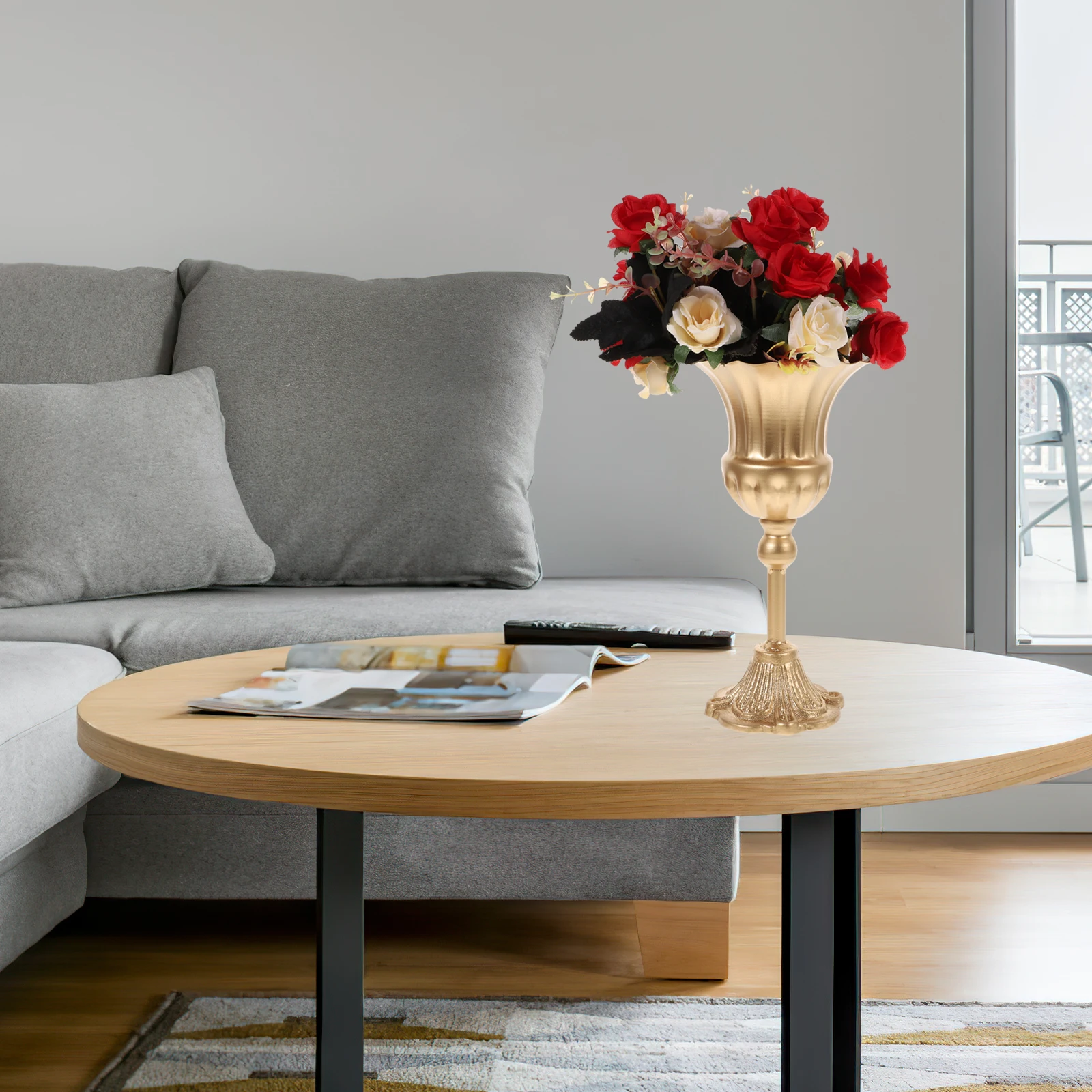European Retro for Retro Vase Table Window Shelf Decorative Gold Tabletop Vase Centerpiece Home Wedding Banquet
European Retro for Retro Vase Table Window Shelf Decorative Gold Tabletop Vase Centerpiece Home Wedding Banquet