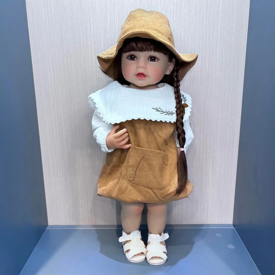 New Arrival 55CM Bebe Reborn Doll Already Painted Finished Full Body Silicone Baby Doll Girls Birthday Christmas Gifts Toys
New Arrival 55CM Bebe Reborn Doll Already Painted Finished Full Body Silicone Baby Doll Girls Birthday Christmas Gifts Toys