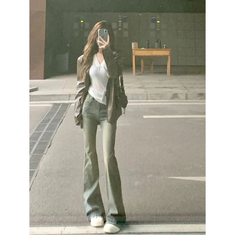 Retro American Street Style Distressed Denim Jeans Women High Waist Bell Bottoms Slimming Spring Fashion Ladies Jeans
Retro American Street Style Distressed Denim Jeans Women High Waist Bell Bottoms Slimming Spring Fashion Ladies Jeans