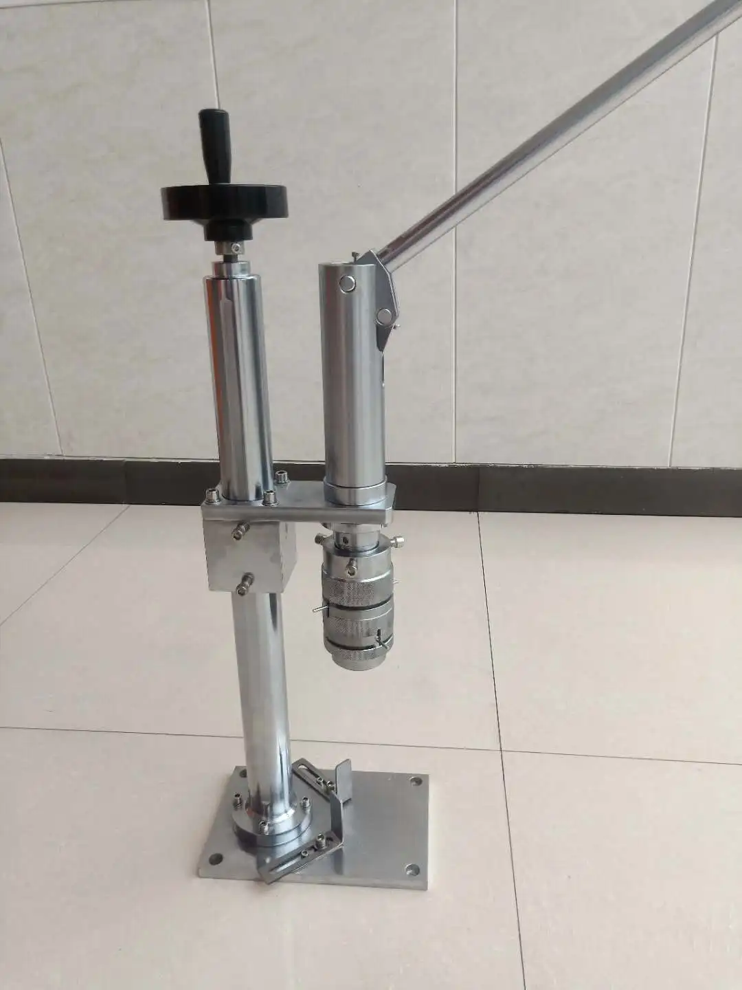 Настраиваемая ручная запечатывающая машина Укупорочная машина, подходит для смены однодюймового клапана Герметичный кассетный клапан печи
Настраиваемая ручная запечатывающая машина Укупорочная машина, подходит для смены однодюймового клапана Герметичный кассетный клапан печи