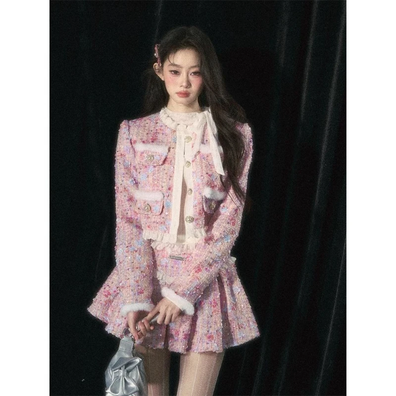 French style small fragrance style set women's autumn and winter loose printed short jacket+pleated skirt two-piece set
French style small fragrance style set women's autumn and winter loose printed short jacket+pleated skirt two-piece set