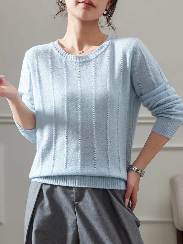 2026 New 100% Merino Wool Women O-Collar Sweater Spring Autumn Long Sleeve Pullover Striped Knitwear Female Clothing Grace Tops
2026 New 100% Merino Wool Women O-Collar Sweater Spring Autumn Long Sleeve Pullover Striped Knitwear Female Clothing Grace Tops