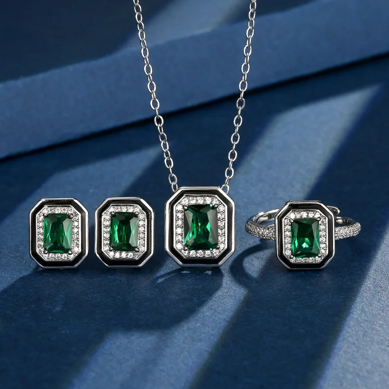 Emerald Green Geometric Square Vintage Jewelry Adjustable Ring Necklace and Earrings for Women Elegant Party Wedding Accessories
Emerald Green Geometric Square Vintage Jewelry Adjustable Ring Necklace and Earrings for Women Elegant Party Wedding Accessories