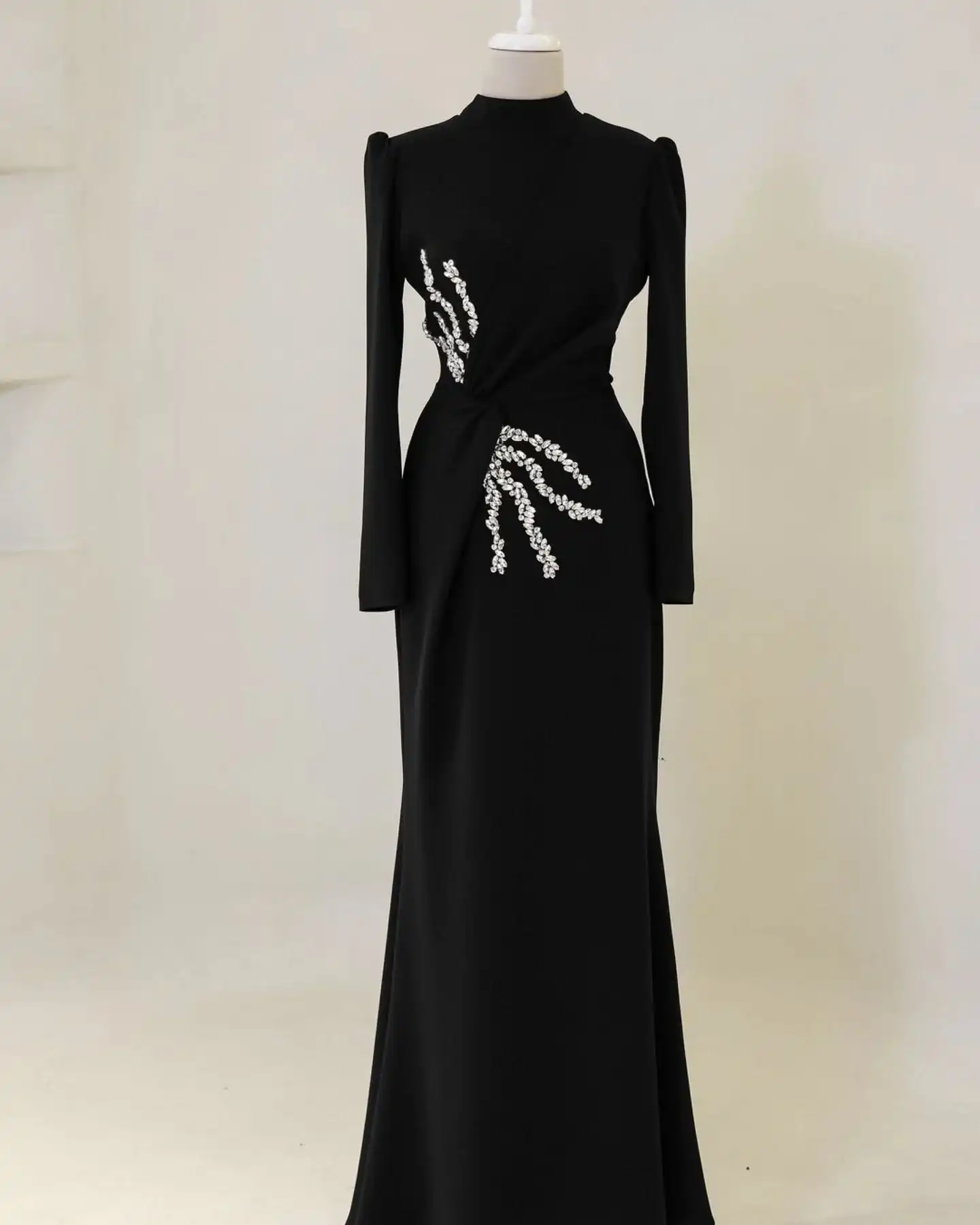 Customized Delicate Jersey Crystal Evening Dresses Formal Long Sleeves High Neckline Prom Dress Custom Size Celebrity
Customized Delicate Jersey Crystal Evening Dresses Formal Long Sleeves High Neckline Prom Dress Custom Size Celebrity