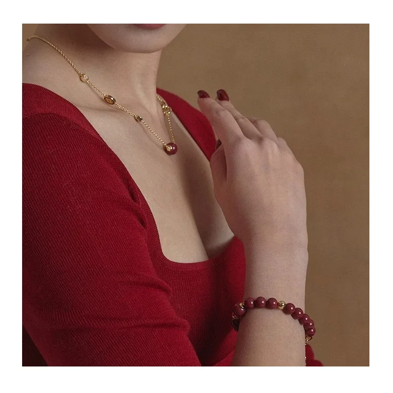 Dong Life Dong Jie Same Gourd Necklace New Year's Atmosphere Three-dimensional Cinnabar Gourd Stud Earrings Bracelet Sweater Cha
Dong Life Dong Jie Same Gourd Necklace New Year's Atmosphere Three-dimensional Cinnabar Gourd Stud Earrings Bracelet Sweater Cha