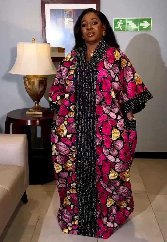 Abayas for Women Dubai 2025 African Muslim Fashion Dress Caftan Wedding Party Dresses Boubou Robe African Clothing
Abayas for Women Dubai 2025 African Muslim Fashion Dress Caftan Wedding Party Dresses Boubou Robe African Clothing