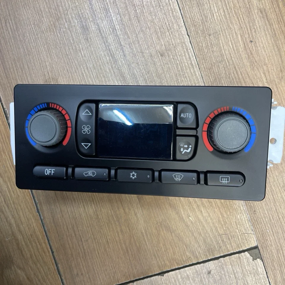 Air conditioning heater climate temperature control 19370209 suitable for Cadillac Escalade EXT ESV AC
Air conditioning heater climate temperature control 19370209 suitable for Cadillac Escalade EXT ESV AC