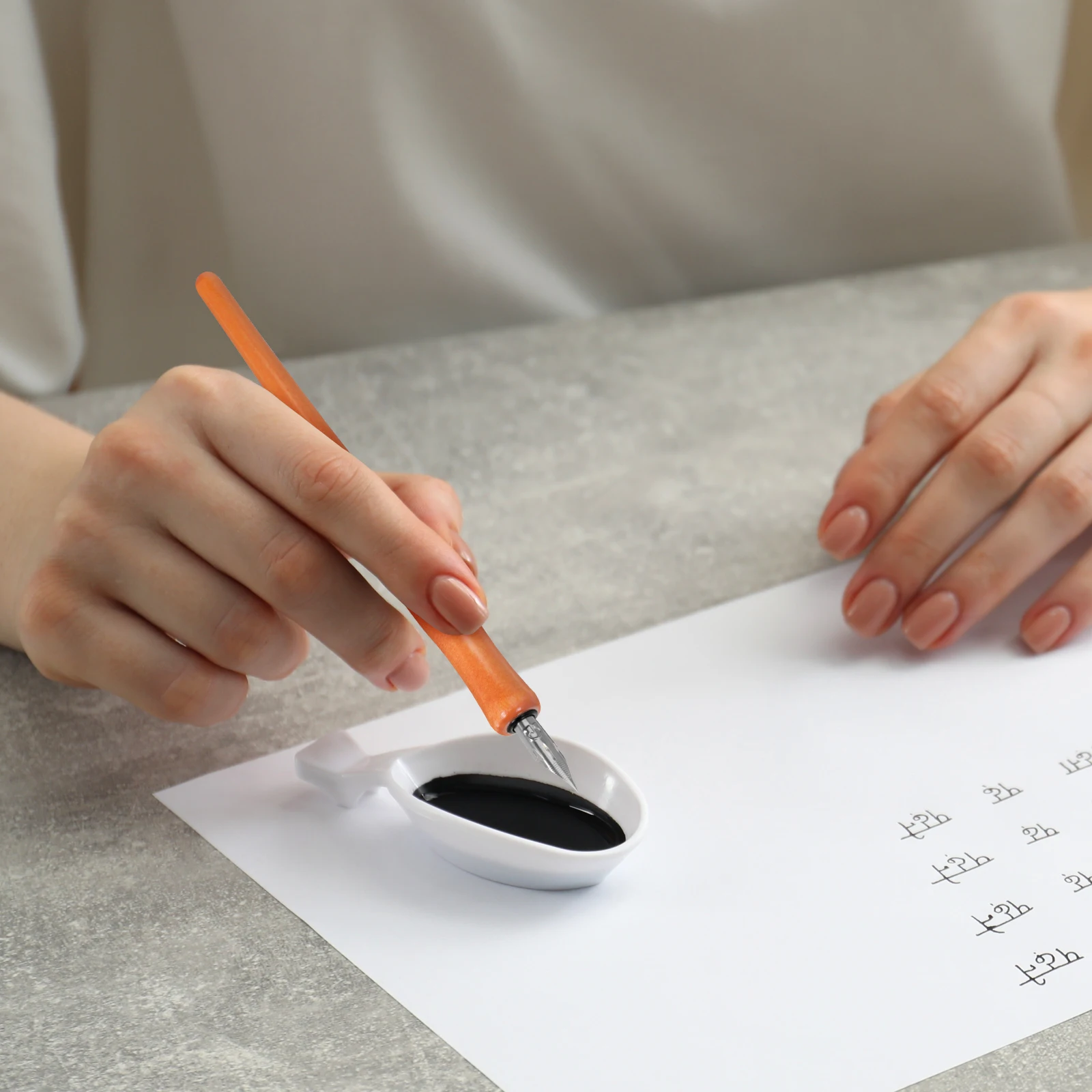 1 set 1 Set Solid Wood Dip Pen Gothic Art Flat Head Nibs For Calligraphy Drawing Writing Practice Vintage Portable Painting Pen
1 set 1 Set Solid Wood Dip Pen Gothic Art Flat Head Nibs For Calligraphy Drawing Writing Practice Vintage Portable Painting Pen