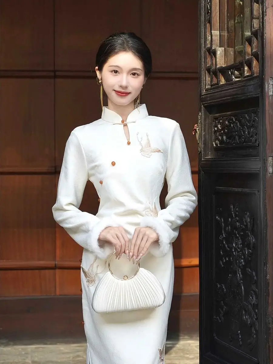 New Chinese Sle Wedding Dr Print Long Sve White Dr Autumn Winter Vintage Sle Women's Faion Clothing
New Chinese Sle Wedding Dr Print Long Sve White Dr Autumn Winter Vintage Sle Women's Faion Clothing