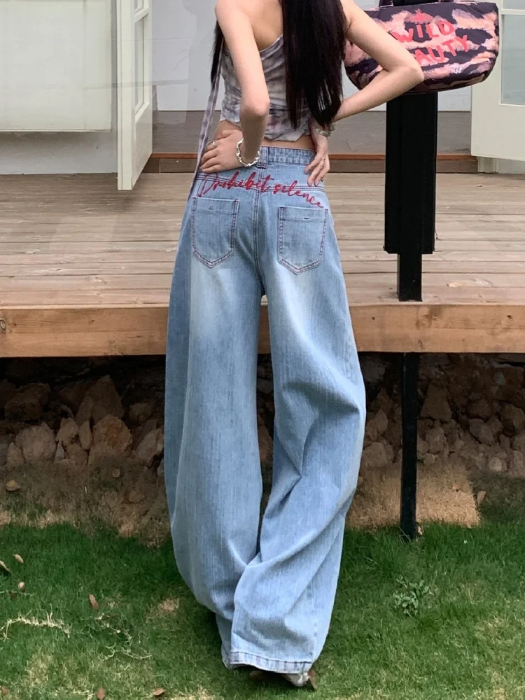 Retro American Embroidered Wide Leg Jeans High Waist Loose Straight Cut Women's Summer 2026 New Style Clean Fit Denim Pants
Retro American Embroidered Wide Leg Jeans High Waist Loose Straight Cut Women's Summer 2026 New Style Clean Fit Denim Pants