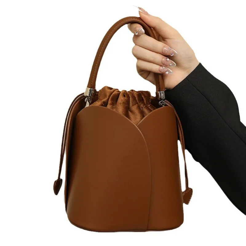Diaper Bag Vintage Retro Original Textured Square Satchels Leather Crossbody Handbag Women Casual Simple Minimalist
Diaper Bag Vintage Retro Original Textured Square Satchels Leather Crossbody Handbag Women Casual Simple Minimalist
