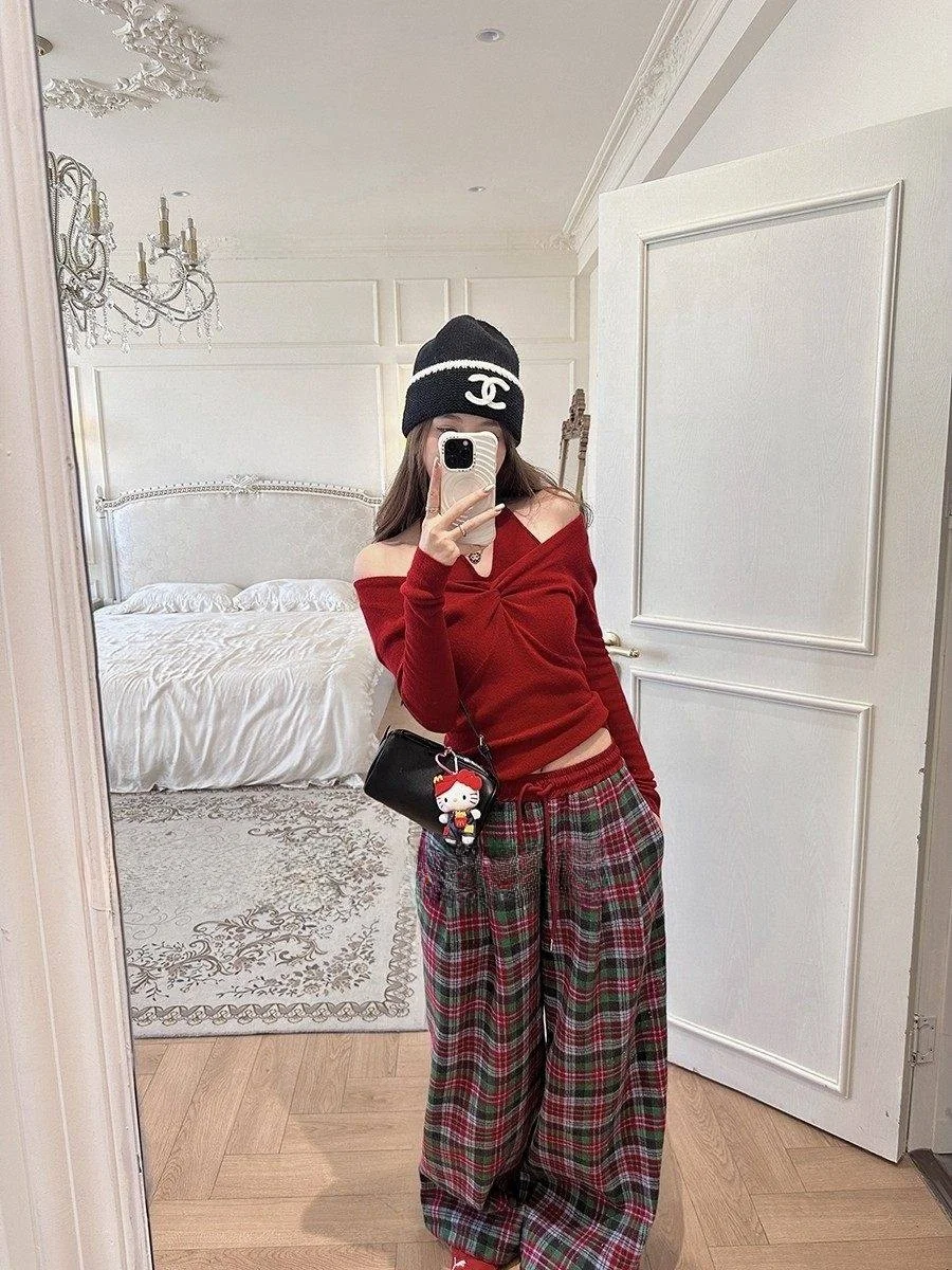 Commute Netie Knitted Sweater Women Spring Sexy Trendy Design Base irt Top V-ne Long Sve Medium Thin Knitted
Commute Netie Knitted Sweater Women Spring Sexy Trendy Design Base irt Top V-ne Long Sve Medium Thin Knitted