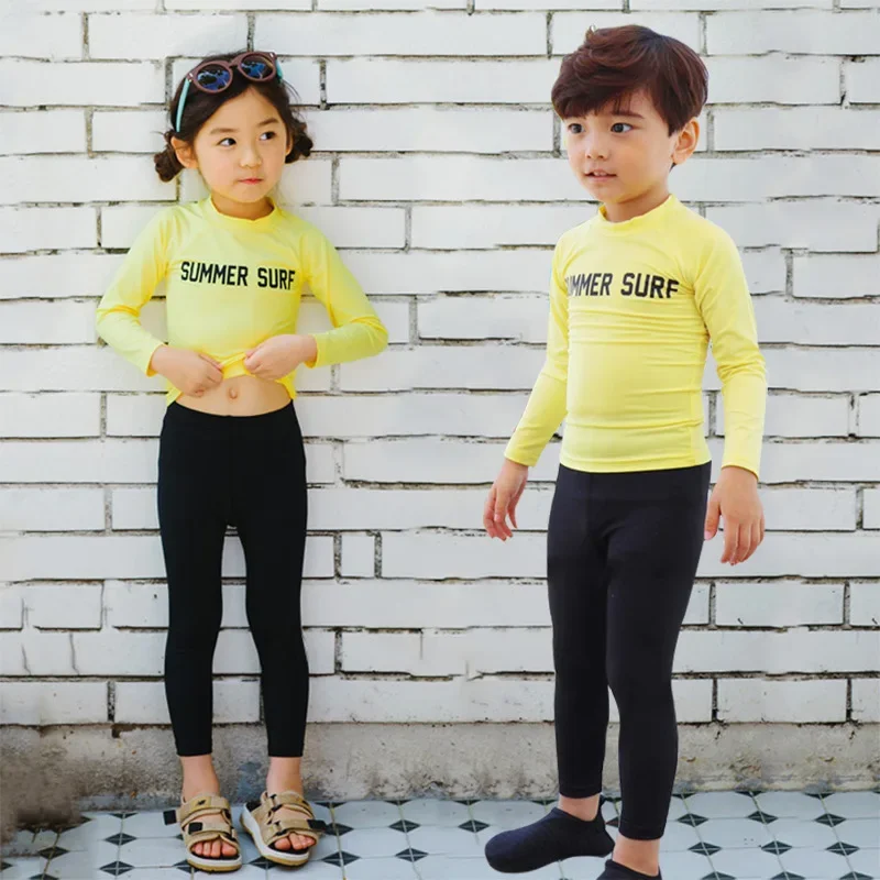 2025 New Children's Sunscreen Swimsuit Boys and Girls Long Sleeve Long Pants Split Yellow and Black Quick Drying Swimsuit
2025 New Children's Sunscreen Swimsuit Boys and Girls Long Sleeve Long Pants Split Yellow and Black Quick Drying Swimsuit