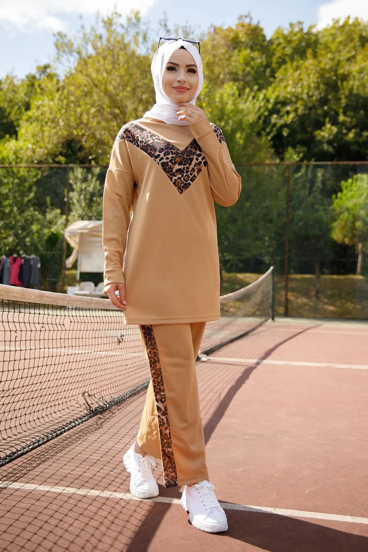 Leoparlı Tunic Pants Winter Autumn 2021 Muslim Women Hijab headscarf Islamic Turkey Fas Long
Leoparlı Tunic Pants Winter Autumn 2021 Muslim Women Hijab headscarf Islamic Turkey Fas Long