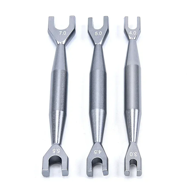 Blue / Titanium 4mm Aluminium Turnbuckle Turner Wrench 4.1mm Header Gap 3.0-4.0 / 4.5-5.0 / 5.5-7.0 for RC Car
Blue / Titanium 4mm Aluminium Turnbuckle Turner Wrench 4.1mm Header Gap 3.0-4.0 / 4.5-5.0 / 5.5-7.0 for RC Car