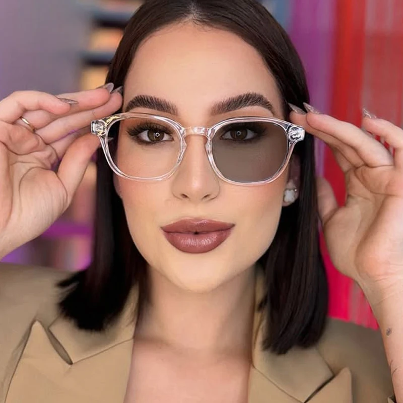 Retro Photochromic Myopia Glasses Women Leopard Tr90 Spring Leg Computer Eyeglasses With Diopters-0.25 -0.5 -1.5 -2.75 -4.5 -6.0
Retro Photochromic Myopia Glasses Women Leopard Tr90 Spring Leg Computer Eyeglasses With Diopters-0.25 -0.5 -1.5 -2.75 -4.5 -6.0
