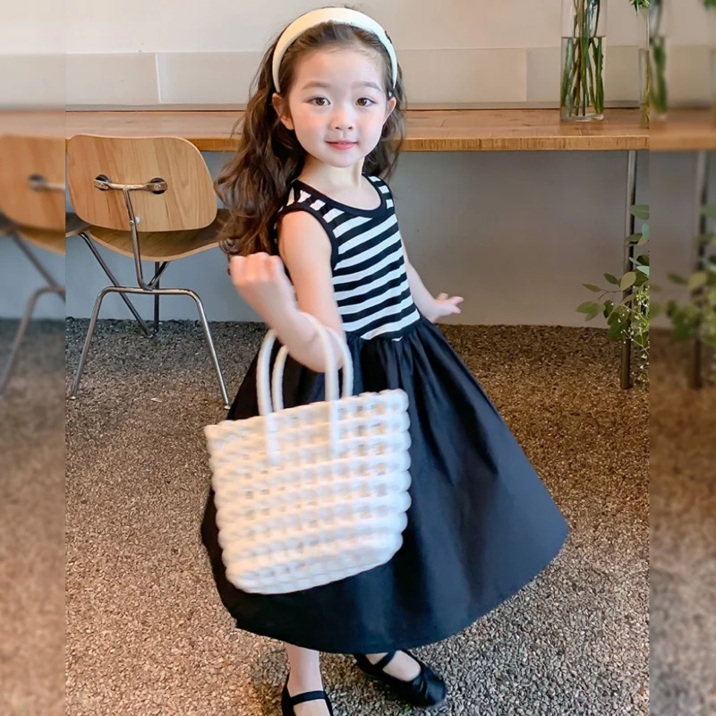 Summer Dress Girls Striped Vest Fashionable Princess Dress 2024 Summer New Black Dress Kids Girls Sweet Gentle Casual Clothes
Summer Dress Girls Striped Vest Fashionable Princess Dress 2024 Summer New Black Dress Kids Girls Sweet Gentle Casual Clothes