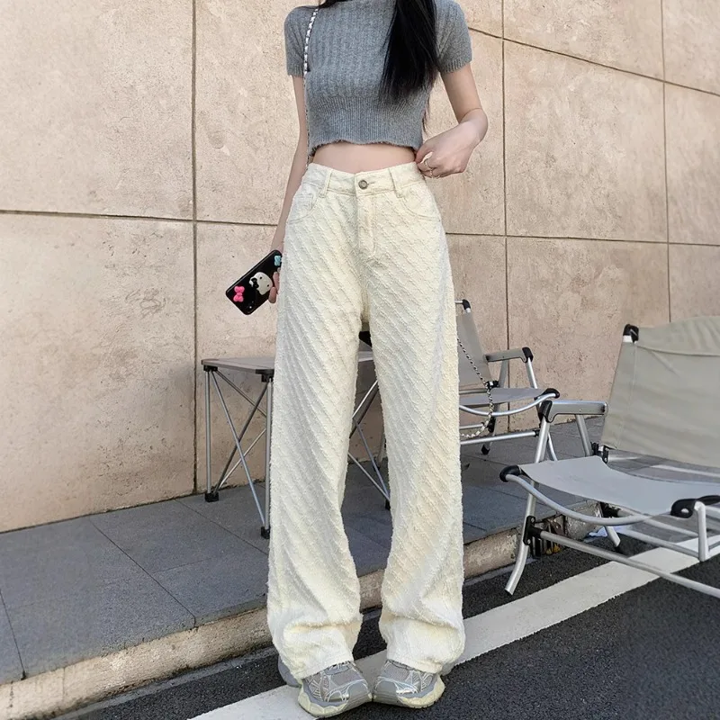 2026 Summer New Women's High Waist Rhombus Jacquard Jeans Japan Korean Fashion Wide Leg Straight Casual Denim Pants Streetwear
2026 Summer New Women's High Waist Rhombus Jacquard Jeans Japan Korean Fashion Wide Leg Straight Casual Denim Pants Streetwear