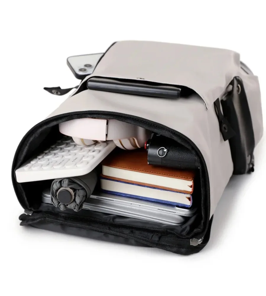 Unisex Dual-Tone Travel Backpack Lightweight Roomy Laptop Bag for Commuting and Getaways
Unisex Dual-Tone Travel Backpack Lightweight Roomy Laptop Bag for Commuting and Getaways