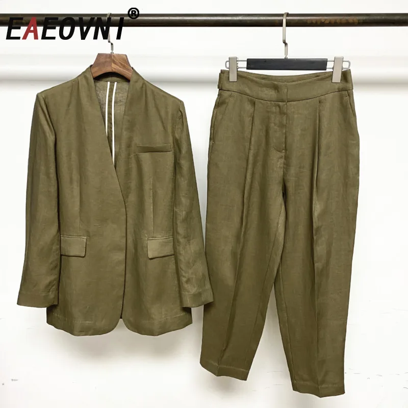 EAEOVNI Vintage Women 2 Piece Set Fashion V Neck Long Sleeve Blazer Coat + Wide Leg Trousers 2025 Office Lady New Clothing 1A930
EAEOVNI Vintage Women 2 Piece Set Fashion V Neck Long Sleeve Blazer Coat + Wide Leg Trousers 2025 Office Lady New Clothing 1A930