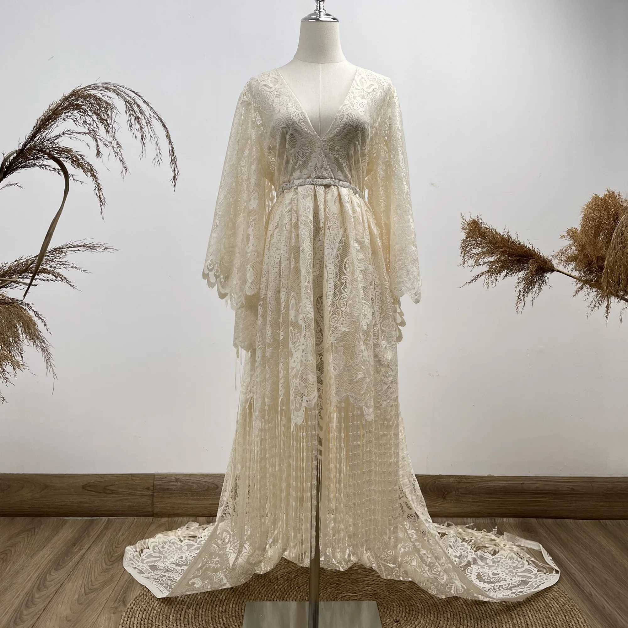Photo Shoot Props Maternity Dress Boho Pregnant Floral Lace Gown Maxi Robe for Woman Photography Accessories Baby Shower Gift
Photo Shoot Props Maternity Dress Boho Pregnant Floral Lace Gown Maxi Robe for Woman Photography Accessories Baby Shower Gift