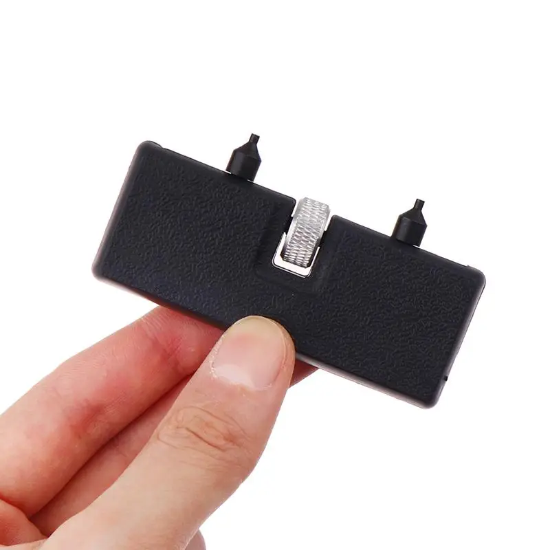 1/3/5PCS Adjustable Watch Opener Back Case Tool Two Claw Remover Wrench For Watch Back Cover Watch Opening Repair Tools
1/3/5PCS Adjustable Watch Opener Back Case Tool Two Claw Remover Wrench For Watch Back Cover Watch Opening Repair Tools