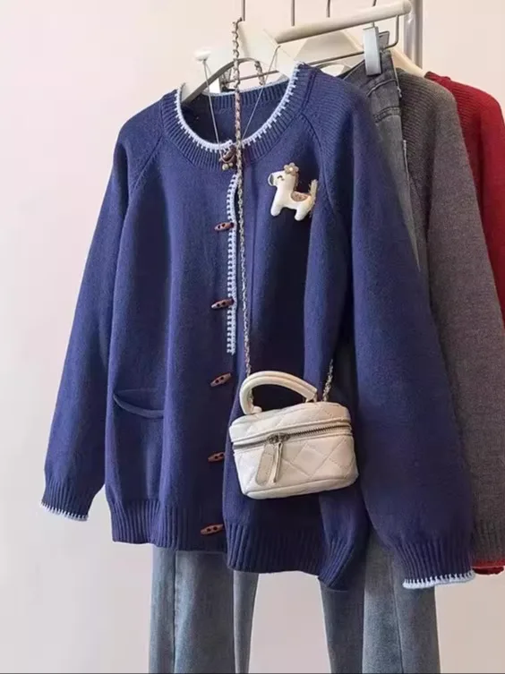 Blue Shoulder Sweater Jacket Women's Large Size Knitted Open Cardigan Spring Early Season New Style Button V-neck Long ...
Blue Shoulder Sweater Jacket Women's Large Size Knitted Open Cardigan Spring Early Season New Style Button V-neck Long ...