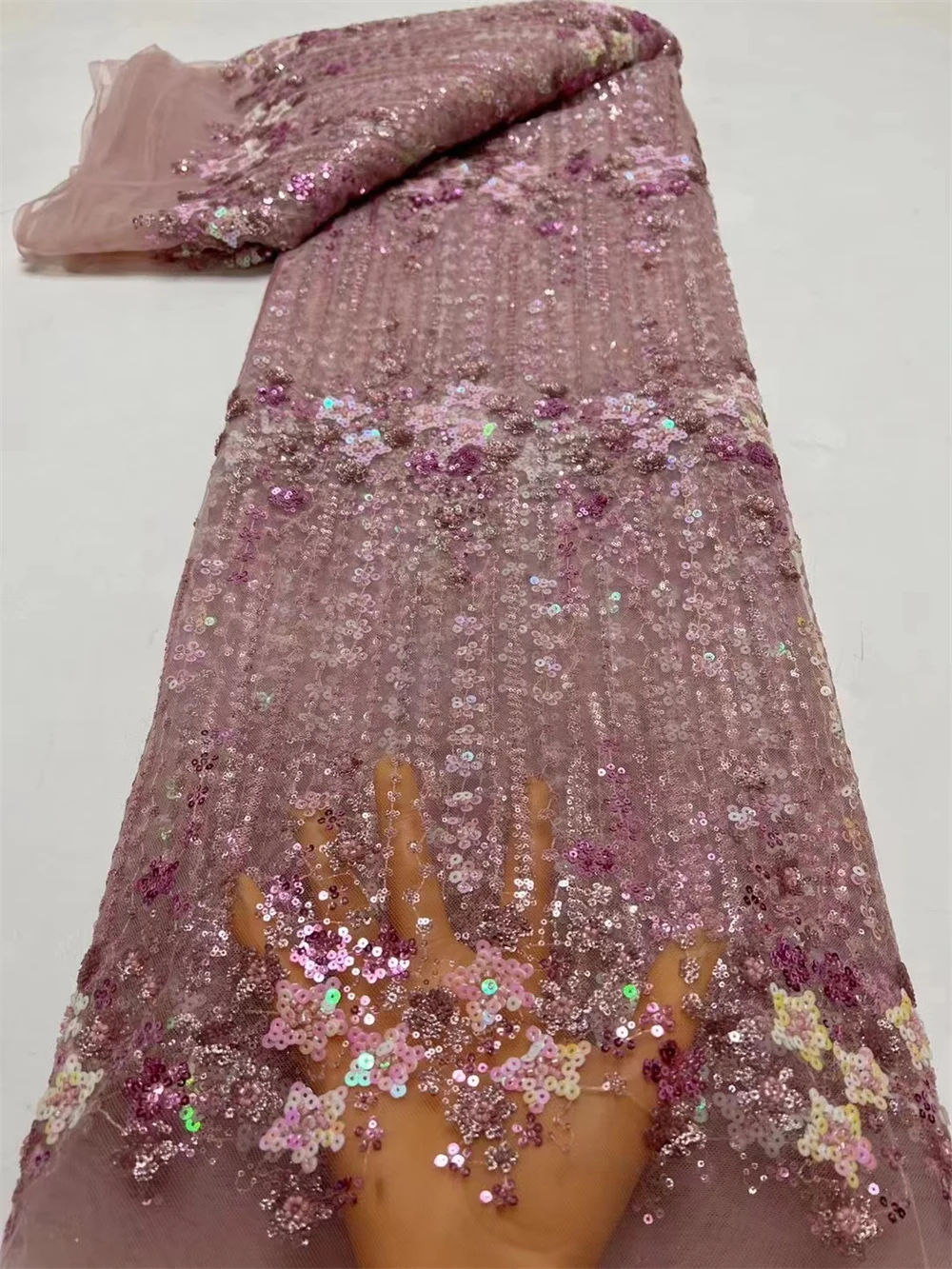 2023 Latest African 3D Flower Lace Fabric Dubai Sequins Tulle Lace Fabric Embroidered Applique Nigerian Fabric For Sewing
2023 Latest African 3D Flower Lace Fabric Dubai Sequins Tulle Lace Fabric Embroidered Applique Nigerian Fabric For Sewing