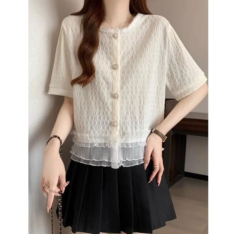 Lace Floral Short Sleeve Blouse Women's Plus Size Summer Lightweight Luxury High-End
Lace Floral Short Sleeve Blouse Women's Plus Size Summer Lightweight Luxury High-End