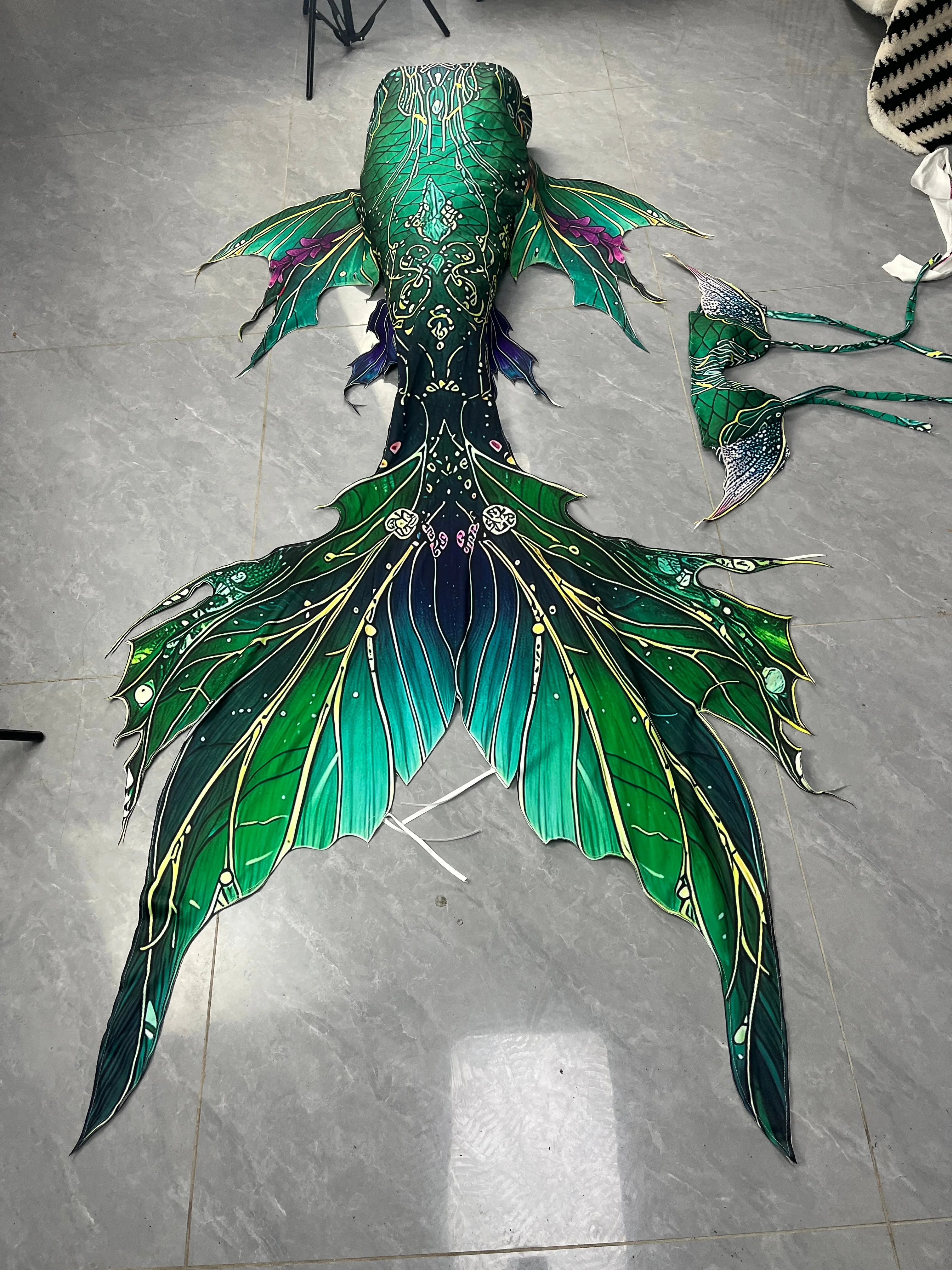Original Design Green Adult Mermaid Tail Underwater High-Definition Shooting Comfortable Performance Costume
Original Design Green Adult Mermaid Tail Underwater High-Definition Shooting Comfortable Performance Costume