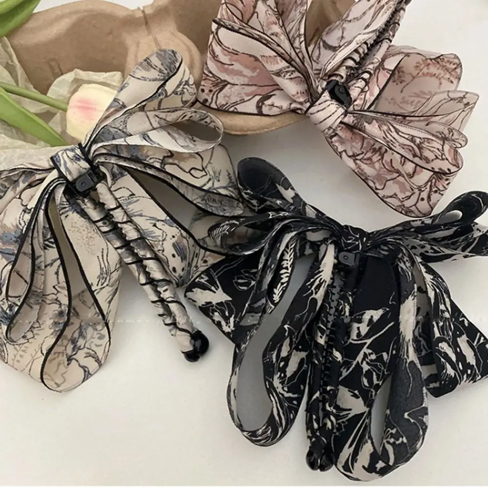 Cute Bowknot Bow Banana Clip Ribbon Korean Style Vertical Clip Headdress Headwear Women
Cute Bowknot Bow Banana Clip Ribbon Korean Style Vertical Clip Headdress Headwear Women