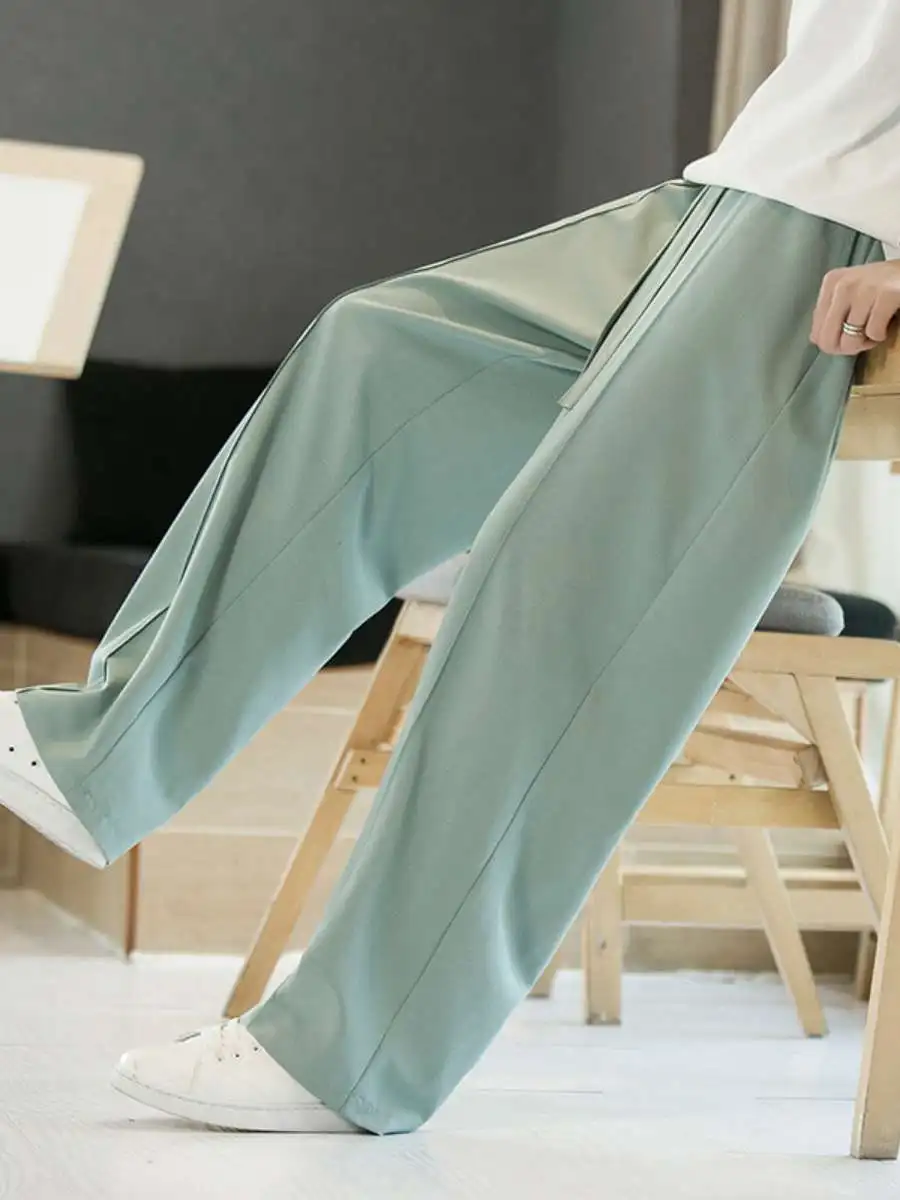 New Style Ice Silk Men's Summer Casual Loose Straight Leg Pants Wide Leg Pure Color Comfortable Fit Trousers for Men
New Style Ice Silk Men's Summer Casual Loose Straight Leg Pants Wide Leg Pure Color Comfortable Fit Trousers for Men