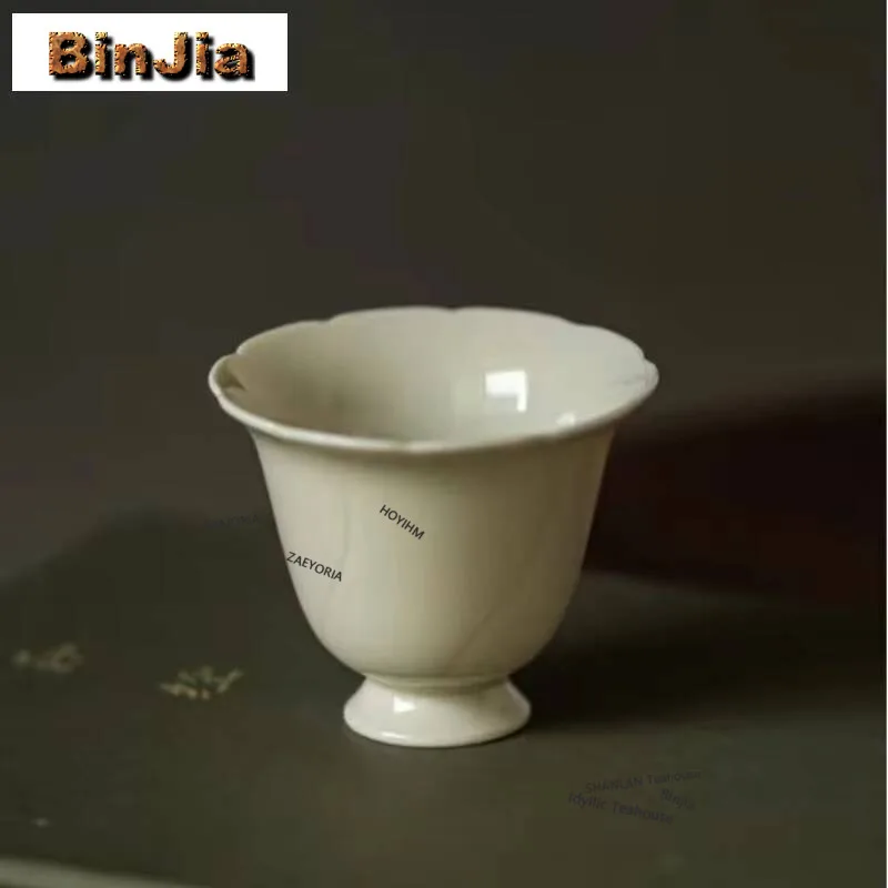 2pc/lot Ding Kiln Jade Orchid Flower Mouth Teacup Japanese Tea Bowl Water Jug Tea-tasting Smelling Cup Jianzhan Master Cup 30ml
2pc/lot Ding Kiln Jade Orchid Flower Mouth Teacup Japanese Tea Bowl Water Jug Tea-tasting Smelling Cup Jianzhan Master Cup 30ml