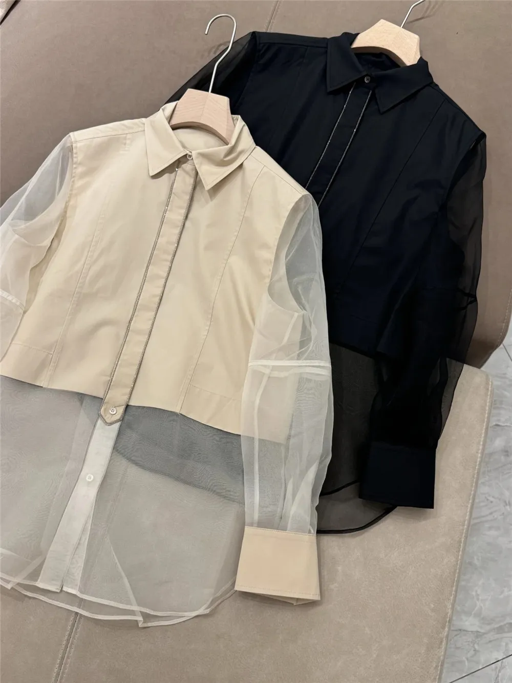 2025 Spring Summer New Temperament Commuter Casual Shirt Silk Splicing Long Sleeve Blouse For Woman
2025 Spring Summer New Temperament Commuter Casual Shirt Silk Splicing Long Sleeve Blouse For Woman