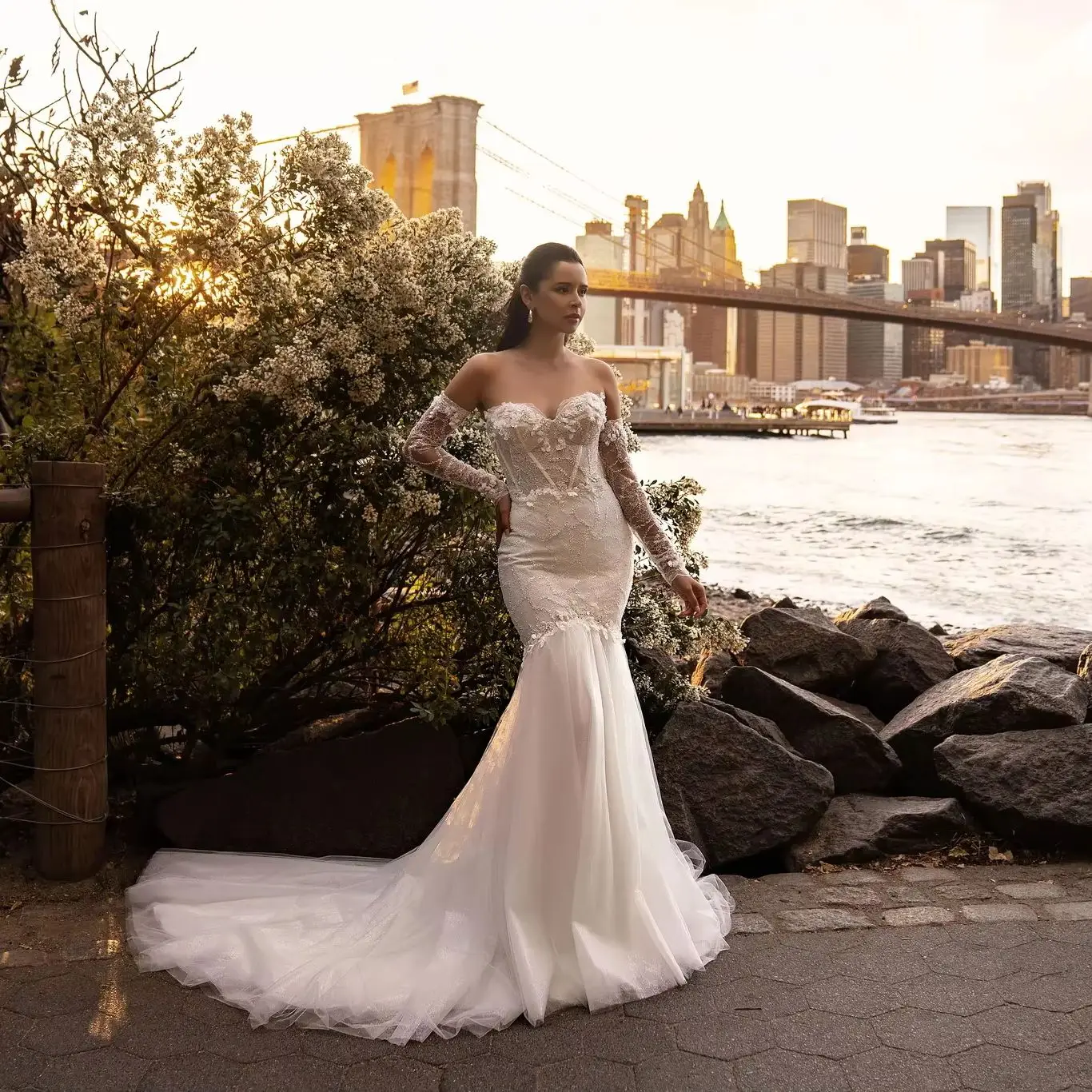 Luxury Mermaid Wedding Dresses Off Shoulder Lace Sequins Bridal Gowns Long Sleeves Sweep Train Customized Vestidos De Mariee
Luxury Mermaid Wedding Dresses Off Shoulder Lace Sequins Bridal Gowns Long Sleeves Sweep Train Customized Vestidos De Mariee