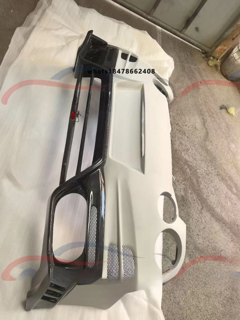SEMI Carbon RESIN Fiber Rear Bumper for GTR35
SEMI Carbon RESIN Fiber Rear Bumper for GTR35