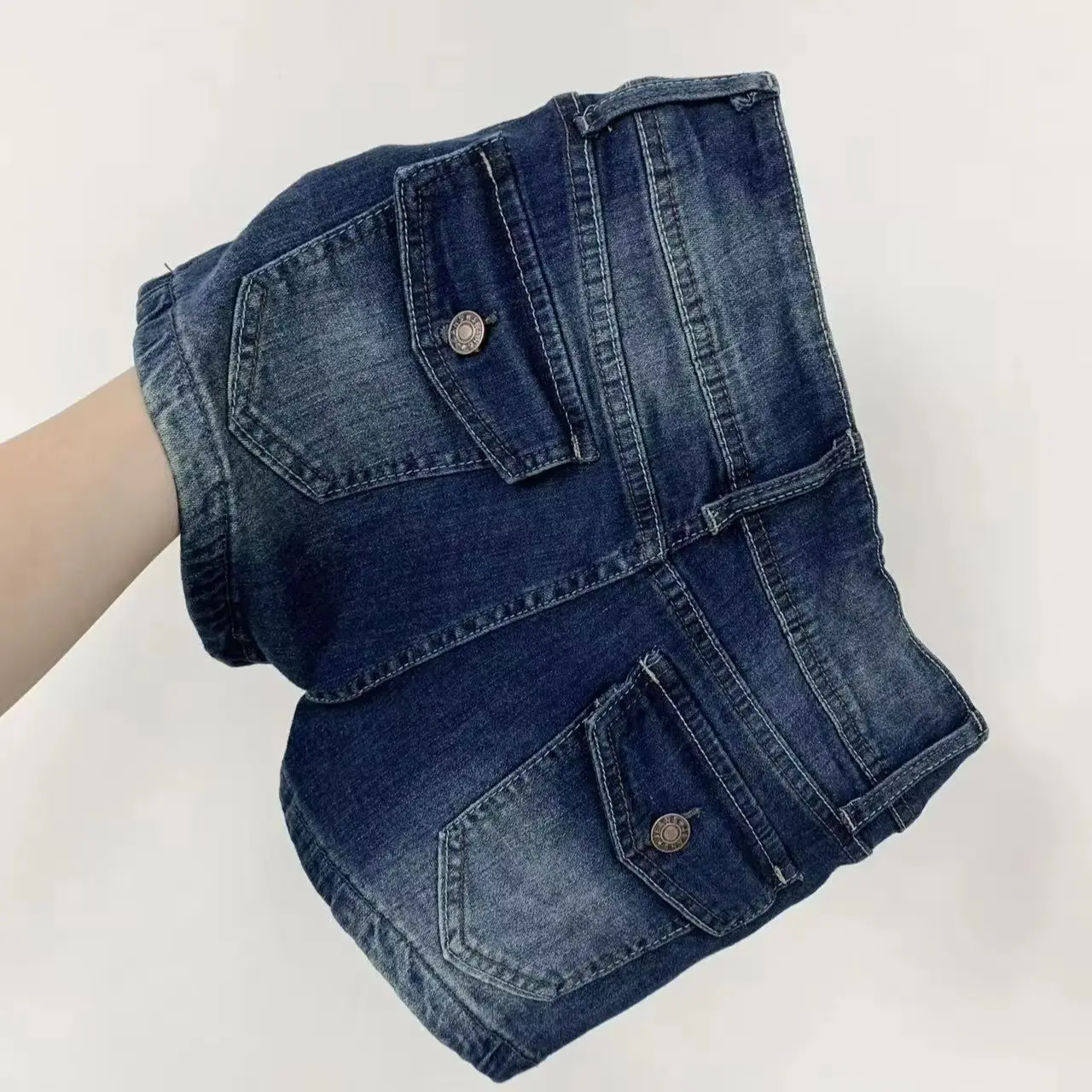 Women's Blue Cuffed Denim Shorts Y2K Harajuku American High Street Fashion 2000S Aesthetic Casual Jeans Shorts Clothing 2026 New
Women's Blue Cuffed Denim Shorts Y2K Harajuku American High Street Fashion 2000S Aesthetic Casual Jeans Shorts Clothing 2026 New