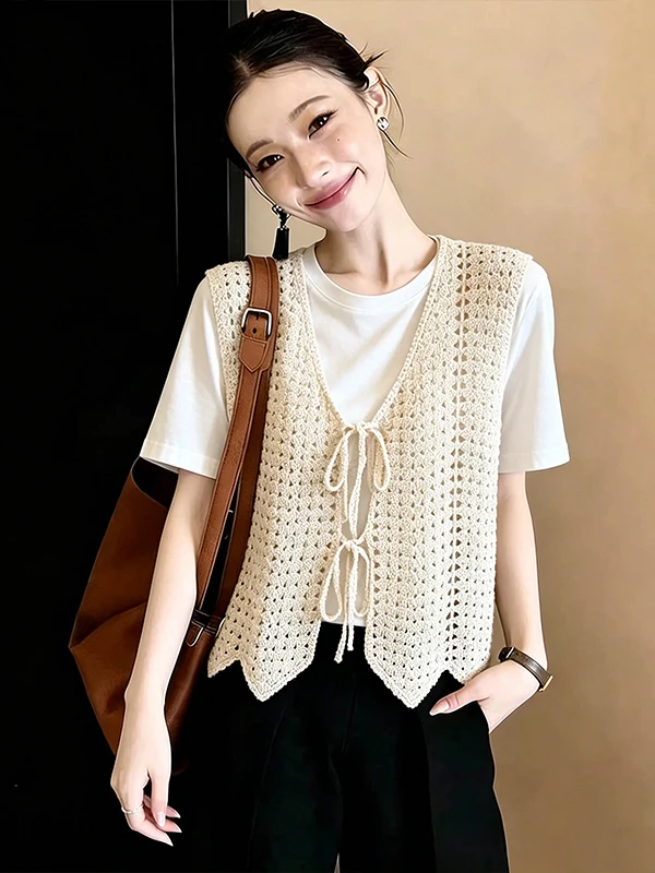 Ladies Summer 2026 Hollow out Hook Flower Design Sleeveless Vest Outerwear Slimming Top Large Size Casual Daily V-Neck
Ladies Summer 2026 Hollow out Hook Flower Design Sleeveless Vest Outerwear Slimming Top Large Size Casual Daily V-Neck