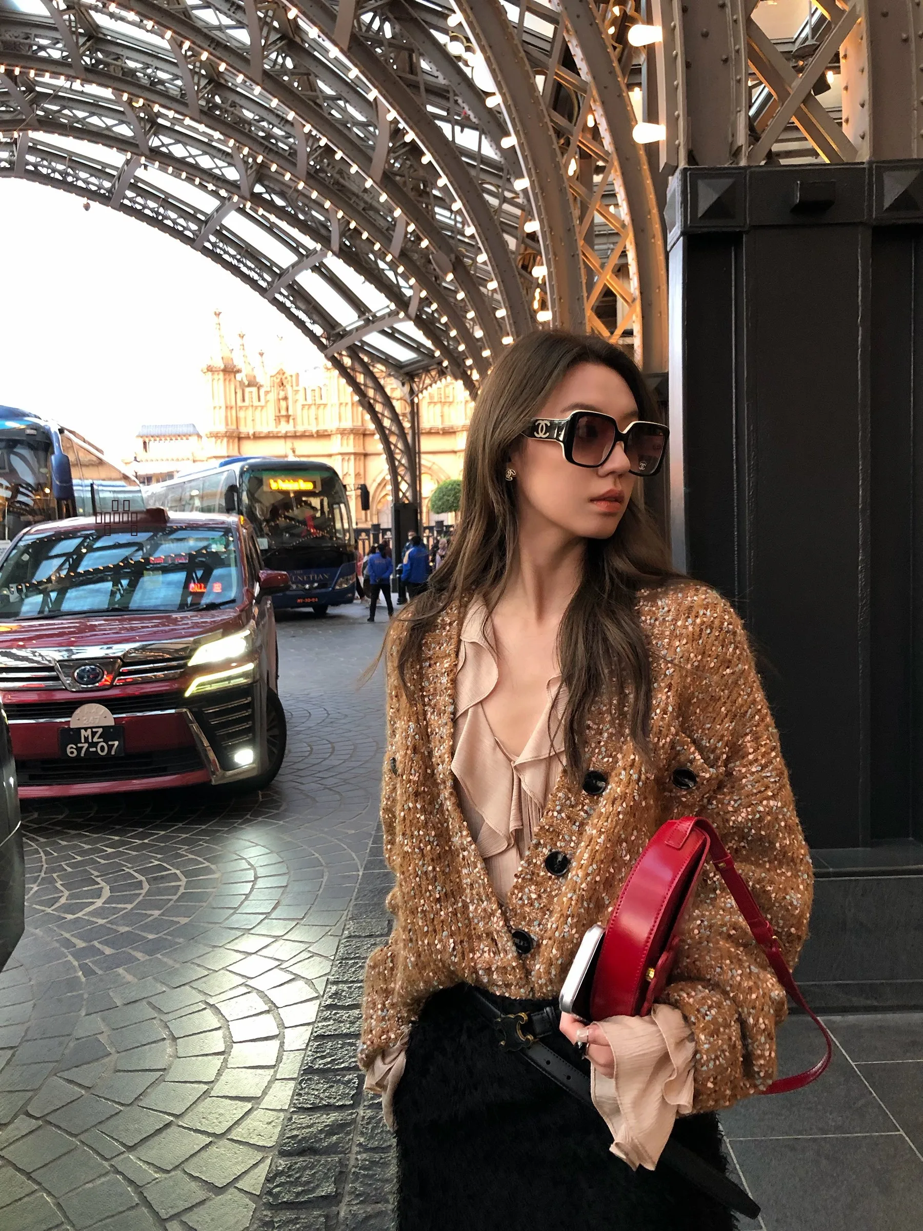 Gakee Official Women's Knitted Sweater V-Ne Color Sand Loose Cardigan Spring Sle Casual Loose Fit Medium Softn Long Sl...
Gakee Official Women's Knitted Sweater V-Ne Color Sand Loose Cardigan Spring Sle Casual Loose Fit Medium Softn Long Sl...