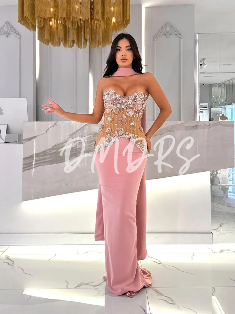 Graceful Sweetheart Evening Dress Romantic Crystal Beaded Party Gown Classic A-line Floor Length Party Dresses فساتين سهرة
Graceful Sweetheart Evening Dress Romantic Crystal Beaded Party Gown Classic A-line Floor Length Party Dresses فساتين سهرة